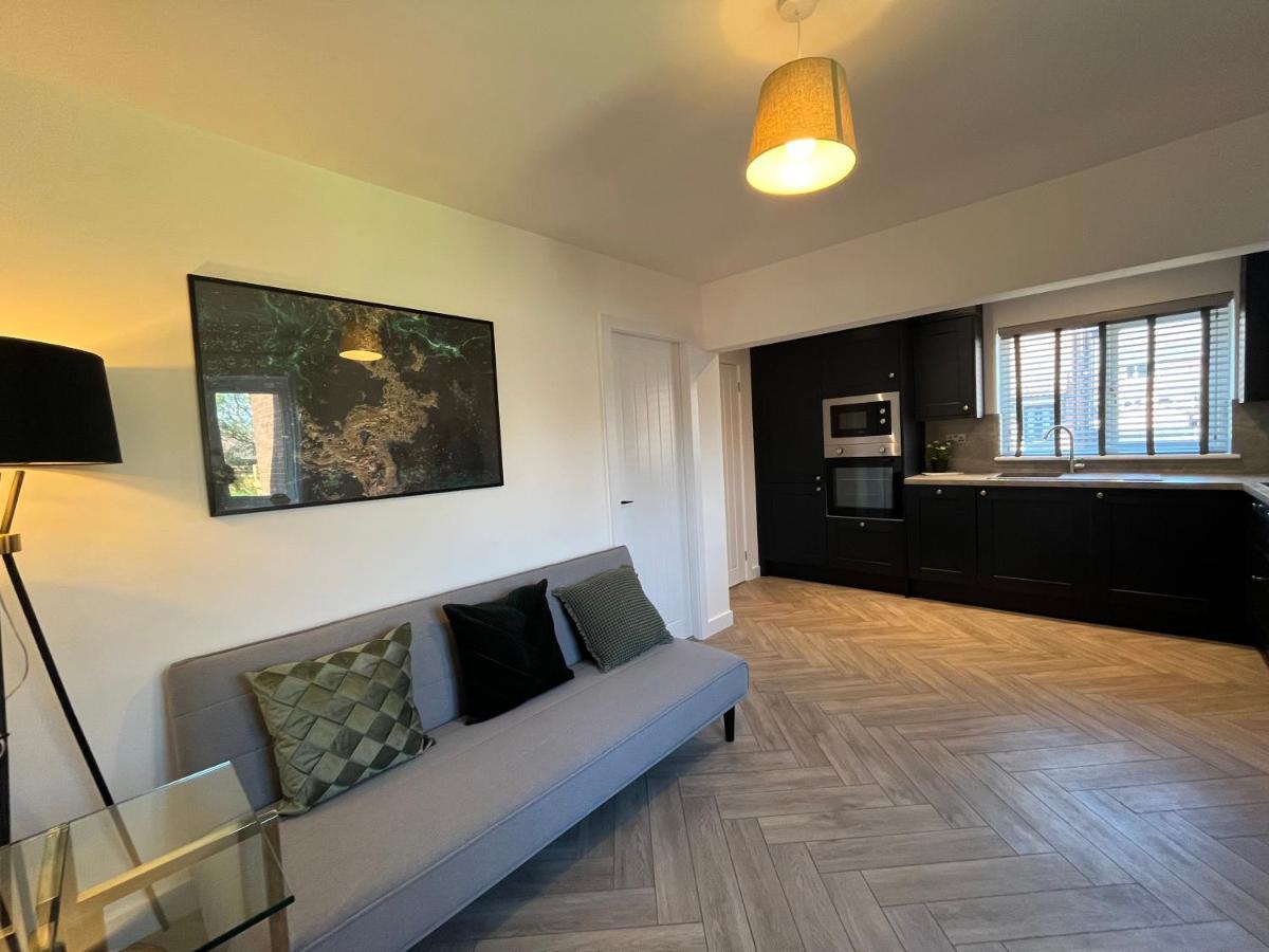 Contemporary 1 Bedroom Apartment Normanton  Eksteriør bilde